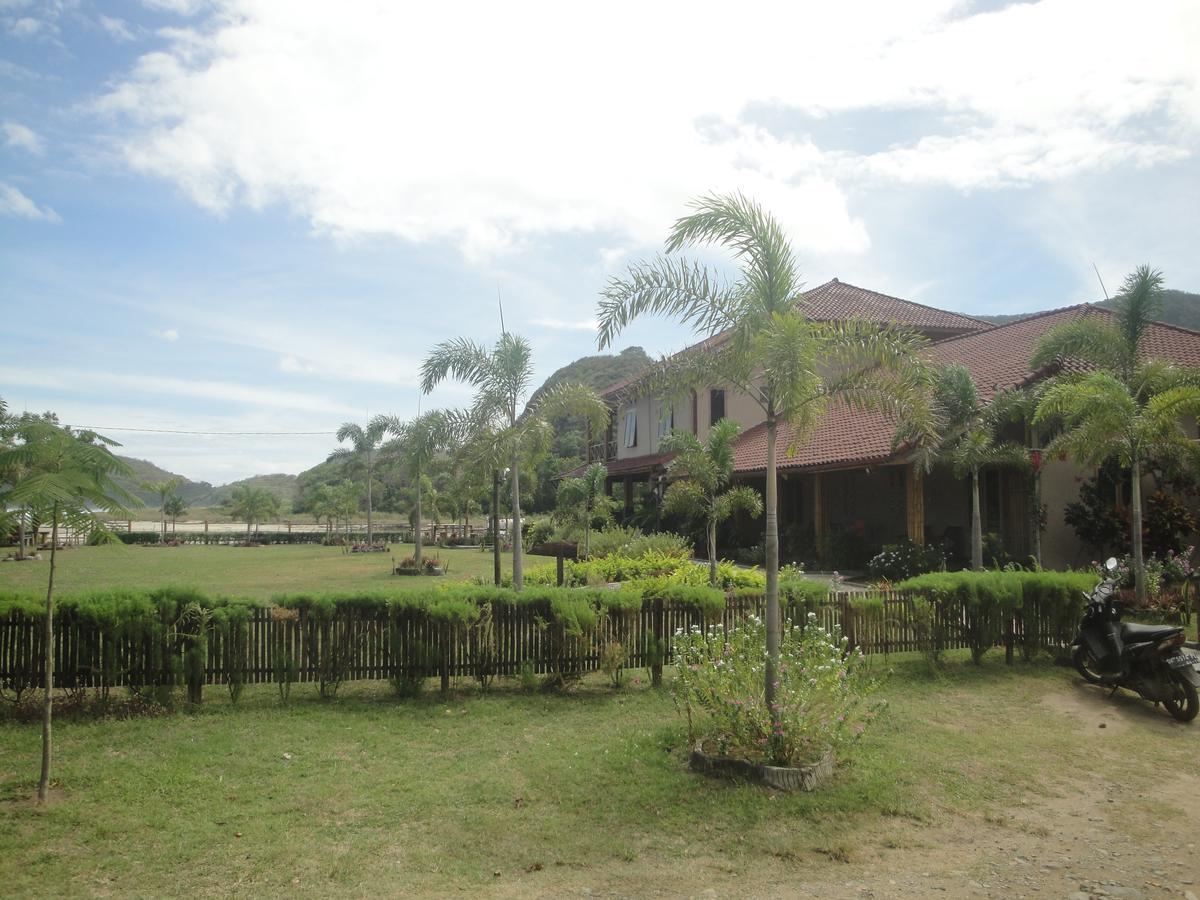 Villa Surga Sumbawa Sekongkang Exteriör bild